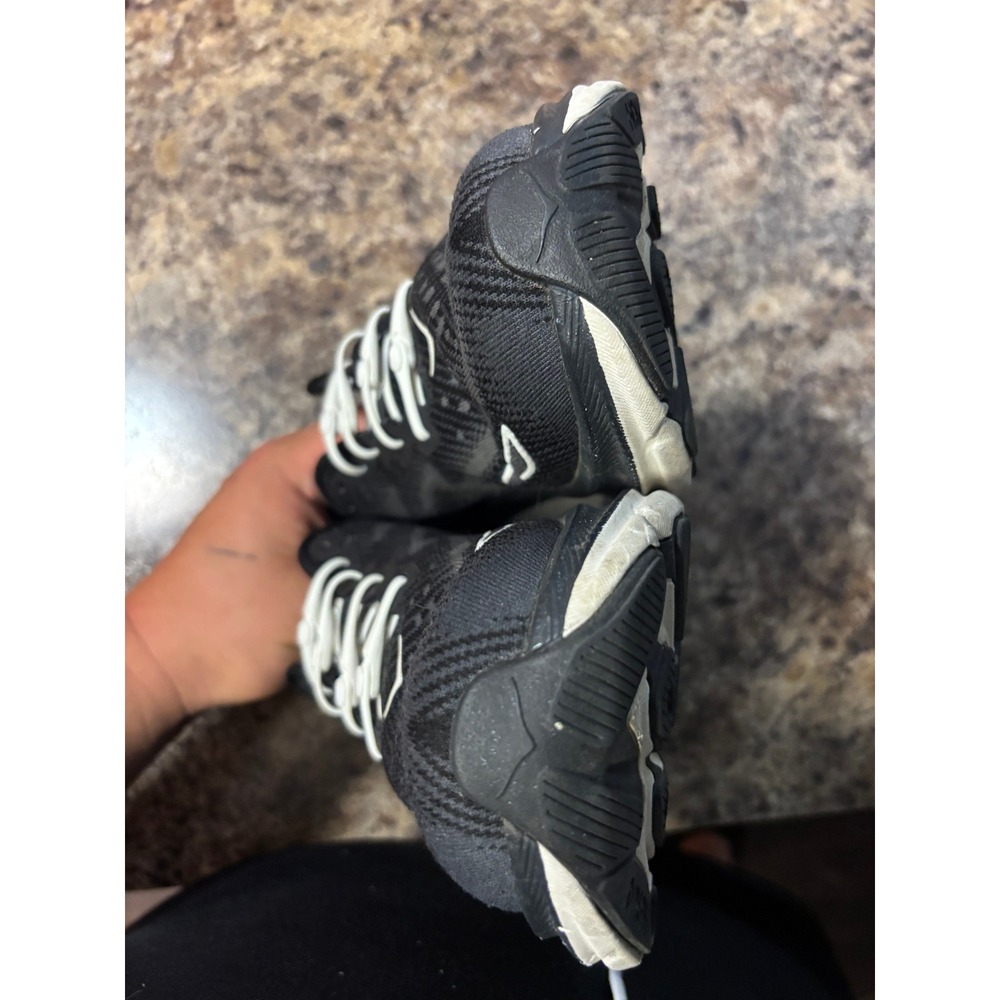 Hoka Clifton 9 Wide Running Shoes Womens 7.5D Black White Sneakers 1132211 BWHT - Picture 11 of 12
